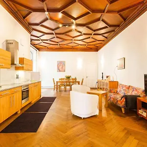 Apartment Aptc Downtown Monument4rent Near Checkpoint Charlie, Berlin